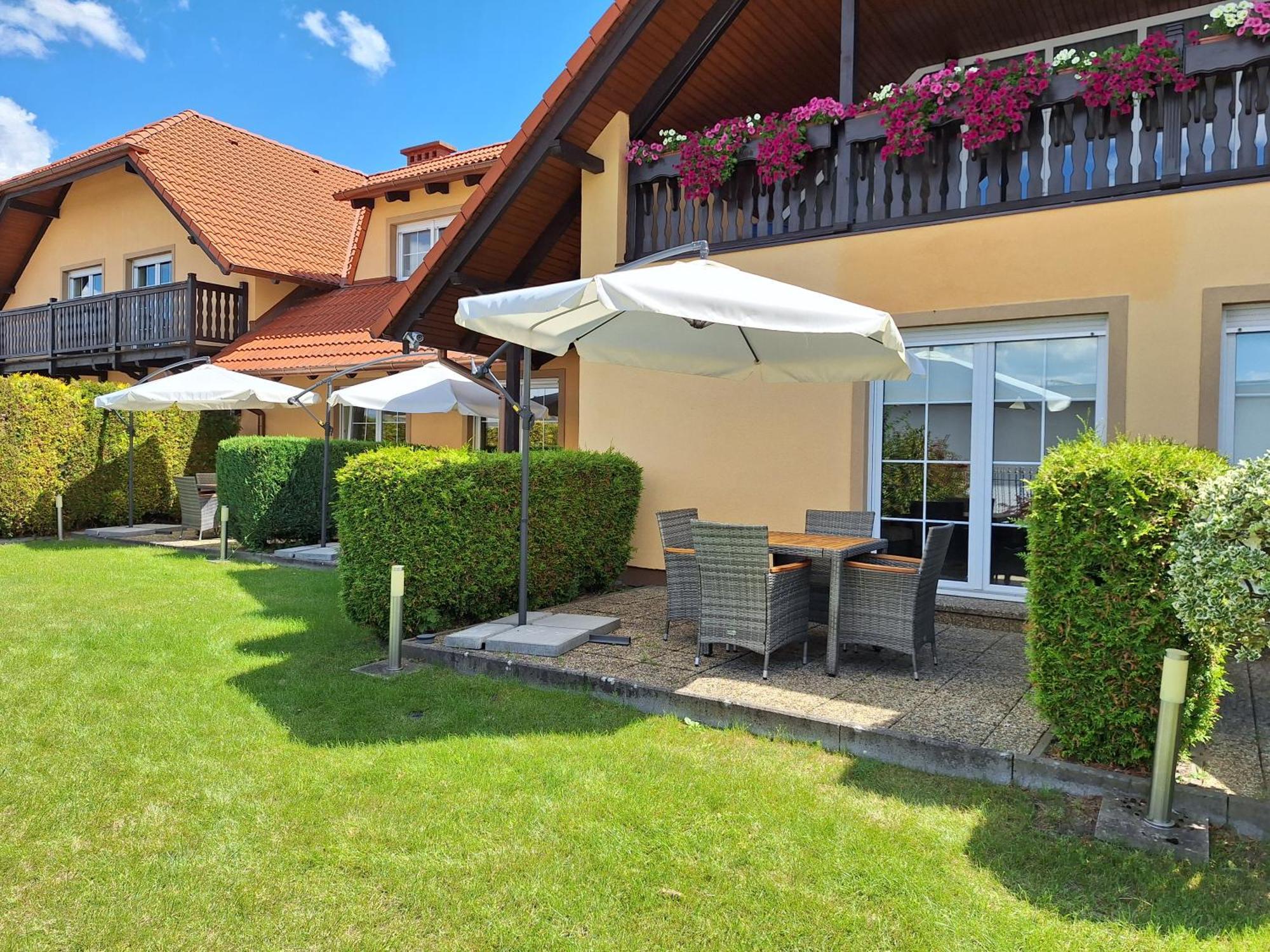Villa Justina Charzykowy Exterior foto